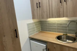 Bureau privé - 33000 - 1 poste - 360€