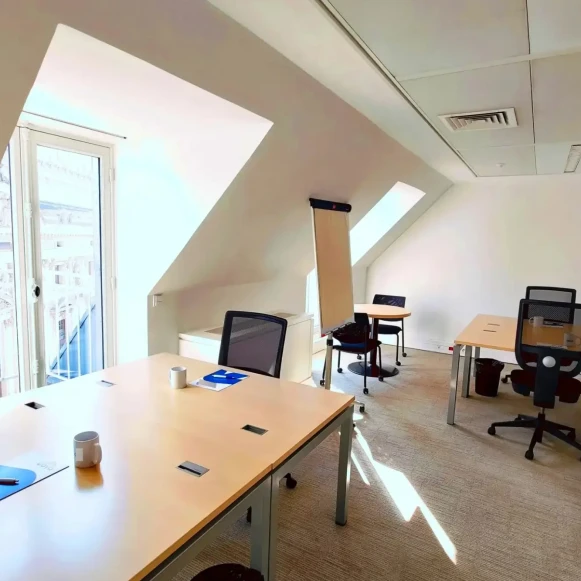 Bureau privé 21 m² 4 postes Coworking Rue Scribe Paris 75009 - photo 1