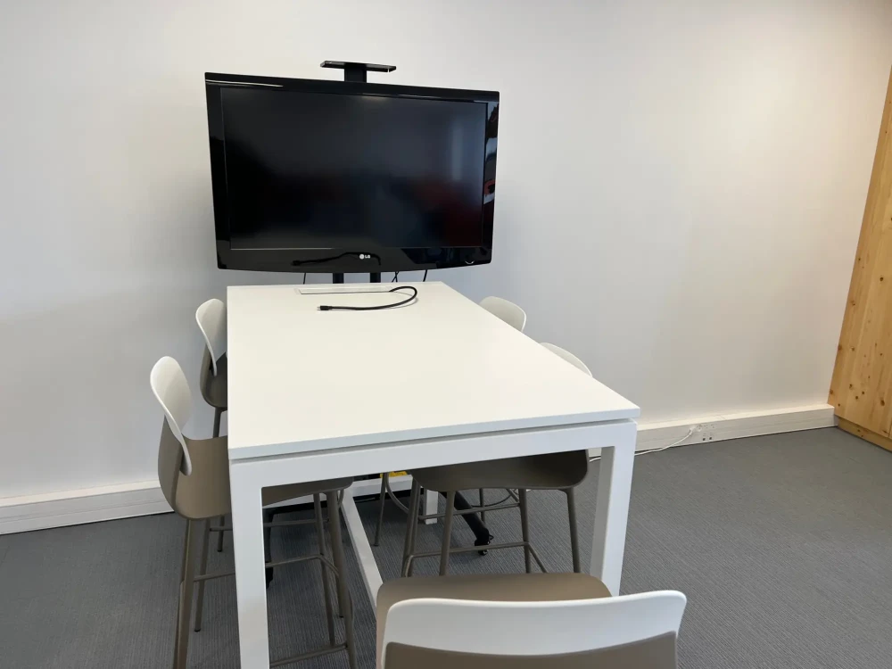 Bureau privé - 78280 - 10 postes - 1690€