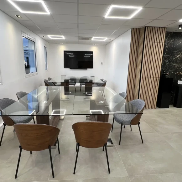 Espace indépendant 100 m² 10 postes Location bureau Rue de la Pyramide Boulogne-Billancourt 92100 - photo 5