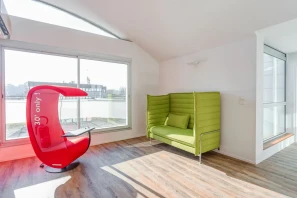 Espace indépendant - 37550 - 25 postes - 5600€