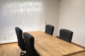 Espace indépendant - 69007 - 15 postes - 2400€