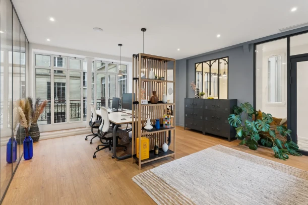 Espace indépendant - 75010 - 18 postes - 11000€