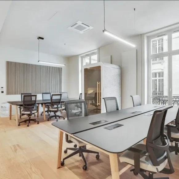 Espace indépendant 395 m² 59 postes Location bureau Rue du Faubourg Poissonnière Paris 75010 - photo 6