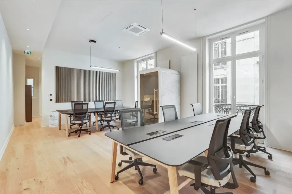 Espace indépendant - 75010 - 59 postes - 35000€