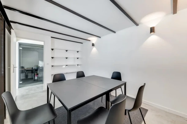 Bureau privé - 13540 - 4 postes - 650€