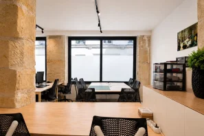 Espace indépendant - 75012 - 15 postes - 7000€