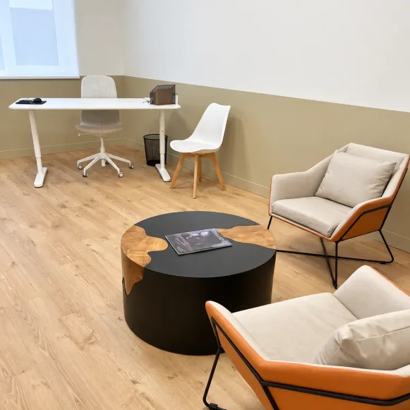 Bureau privé 22 m² 3 postes Location bureau Rue de Toufflers Lys-lez-Lannoy 59390 - photo 1