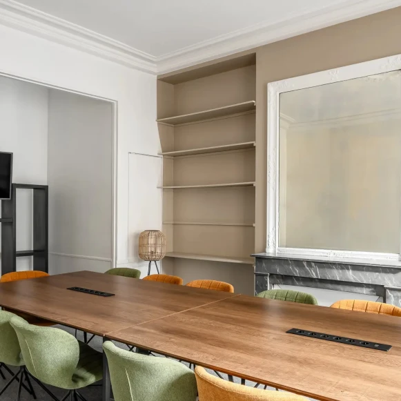 Espace indépendant 129 m² 20 postes Location bureau Rue des Petits Champs Paris 75002 - photo 11