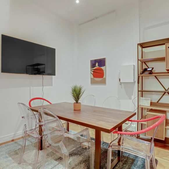 Bureau privé 180 m² 22 postes Location bureau Rue Théodule Ribot Paris 75017 - photo 6