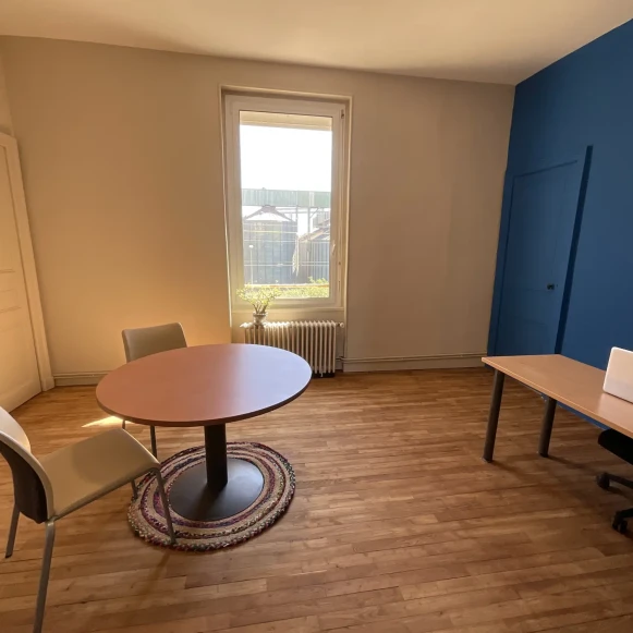 Open Space  11 postes Location bureau Rue de la Gare Hennebont 56700 - photo 6