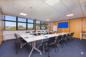 Bureau privé - 06906 - 16 postes - 4000€