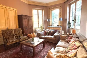 Open Space - 33450 - 20 postes - 300€
