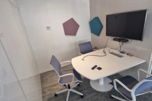 Open Space - 75013 - 8 postes - 320€