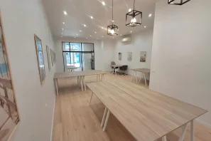 Open Space - 13001 - 18 postes - 230€