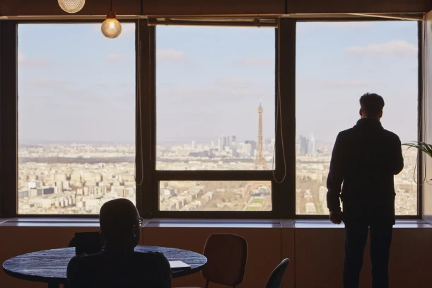 Bureau privé - 75015 - 5 postes - 2250€