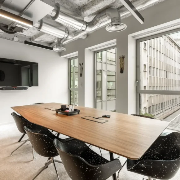 Espace indépendant 750 m² 75 postes Location bureau Rue La Boétie Paris 75008 - photo 8