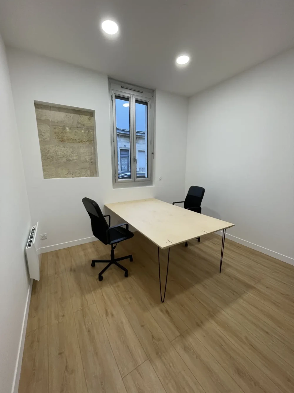 Bureau privé - 33000 - 2 postes - 550€