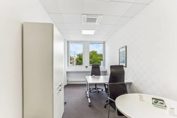 Bureau privé - 35200 - 3 postes - 1100€