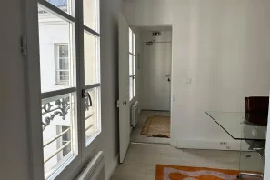 Bureau privé - 75002 - 4 postes - 900€
