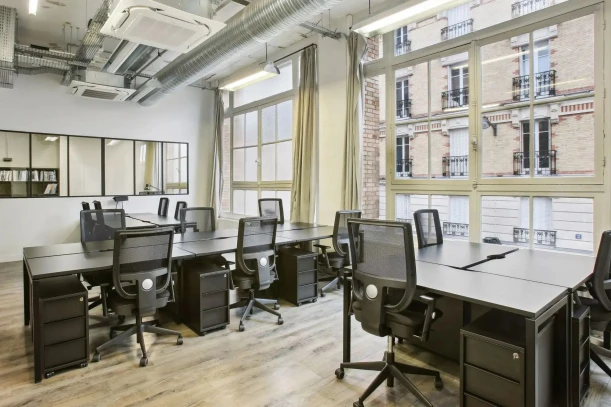 Bureau privé - 75011 - 12 postes - 5400€
