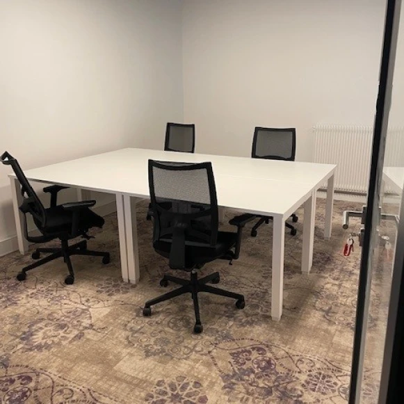 Bureau privé 16 m² 4 postes Location bureau Boulevard Exelmans Paris 75016 - photo 1