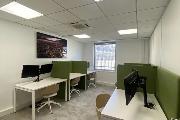 Espace indépendant - 75014 - 6 postes - 2500€