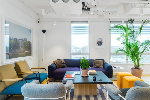 Bureau privé - 75012 - 19 postes - 12000€