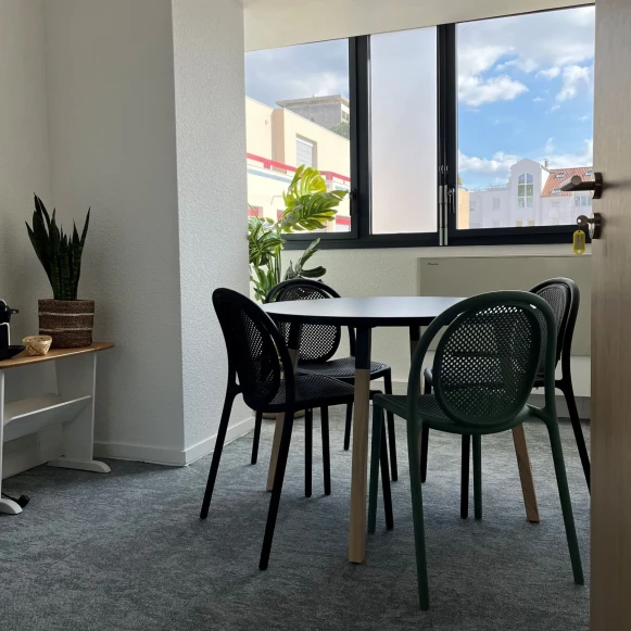 Bureau privé 170 m² 24 postes Coworking Rue Louis Blanc Lyon 69006 - photo 6