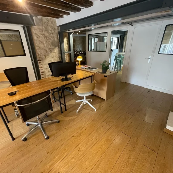 Bureau privé 50 m² 12 postes Location bureau Rue Beauregard Paris 75002 - photo 7