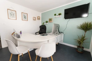 Bureau privé - 27800 - 1 poste - 450€