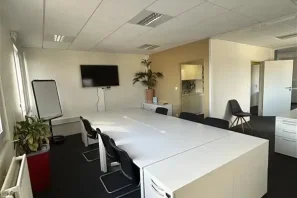 Bureau privé - 60000 - 5 postes - 225€