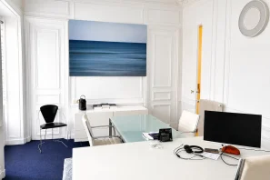 Bureau privé - 75001 - 3 postes - 2200€