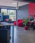Open Space - 17000 - 28 postes - 160€