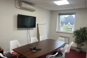 Bureau privé - 75010 - 10 postes - 3500€