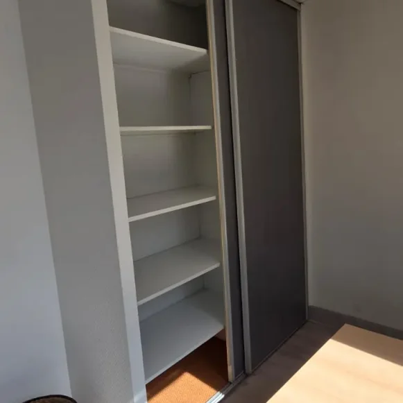 Bureau privé 12 m² 2 postes Coworking Boulevard Jeanne d'Arc Argenteuil 95100 - photo 4