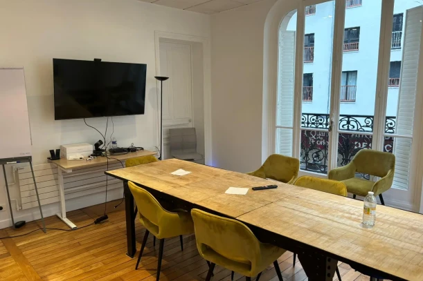 Espace indépendant - 75003 - 28 postes - 16000€
