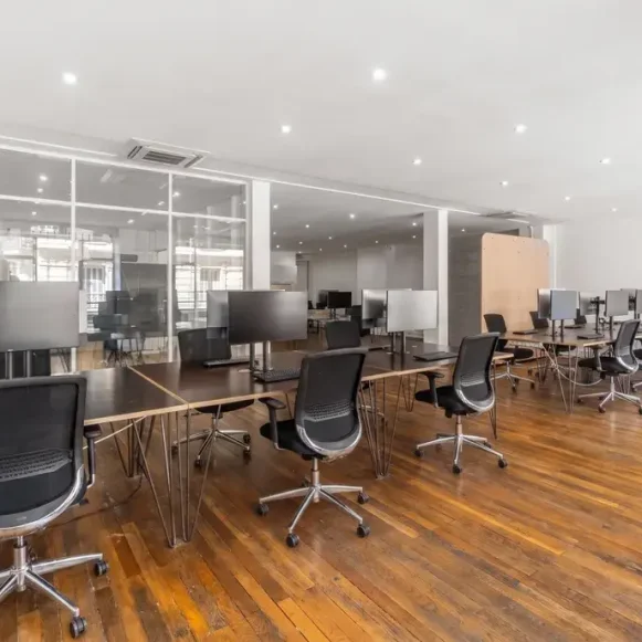 Espace indépendant 330 m² 40 postes Coworking Rue d'Édimbourg Paris 75008 - photo 10