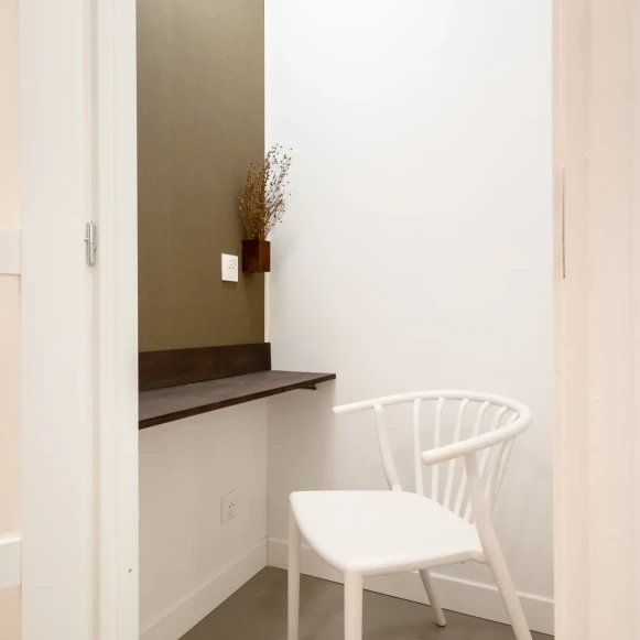 Open Space  8 postes Location bureau Rue Berlioz Marseille 13006 - photo 6