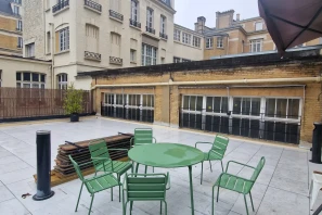 Bureau privé - 75009 - 6 postes - 3300€