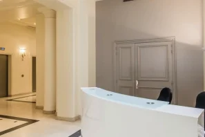 Bureau privé - 75001 - 2 postes - 1387€