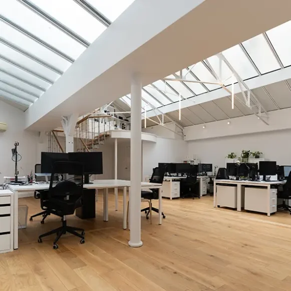 Open Space  4 postes Coworking Rue Louis Blanc Paris 75010 - photo 2