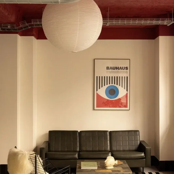 Bureau privé 15 m² 2 postes Coworking Rue Marcadet Paris 75018 - photo 1