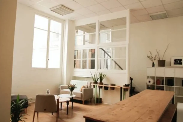 Bureau privé - 75011 - 12 postes - 3000€