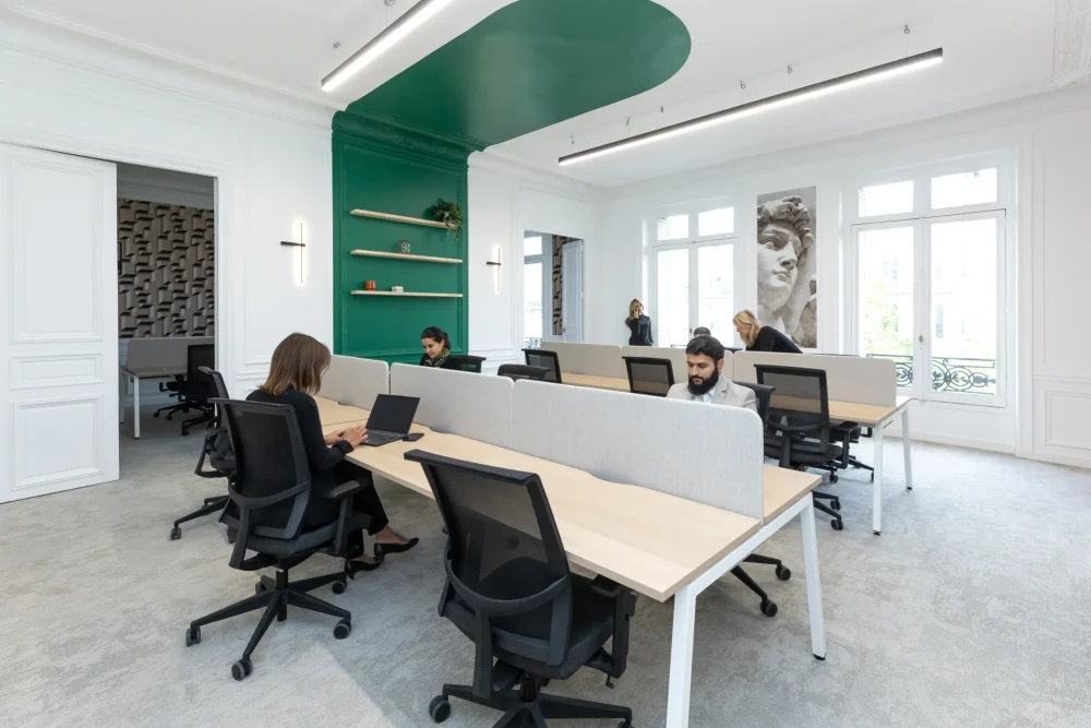 Espace indépendant - 75008 - 78 postes - 64350€