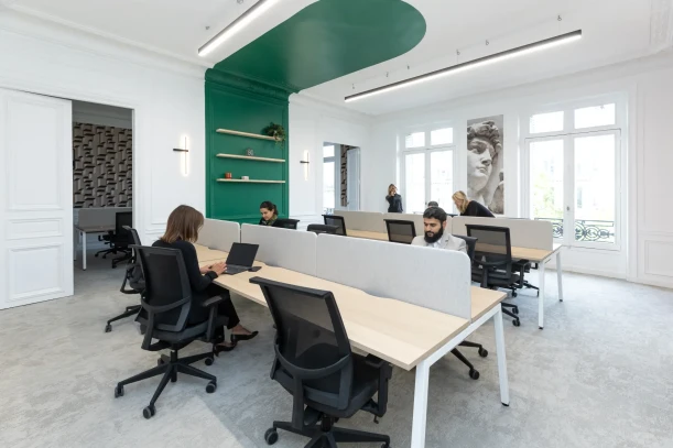 Espace indépendant - 75008 - 78 postes - 64350€
