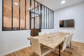 Espace indépendant - 75009 - 12 postes - 4800€