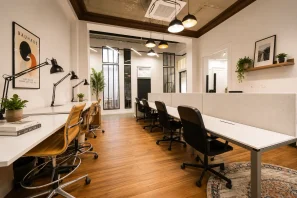 Open Space - 75010 - 1 poste - 450€