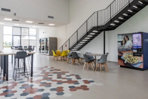 Espace indépendant - 77700 - 16 postes - 2500€