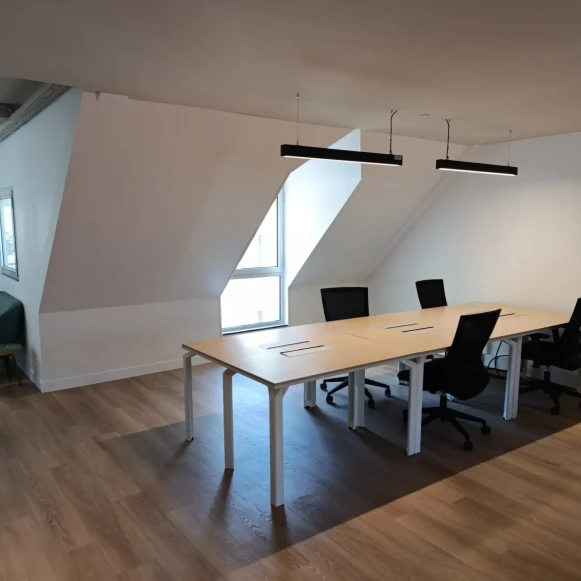 Espace indépendant 105 m² 18 postes Location bureau Rue du Sentier Paris 75002 - photo 4